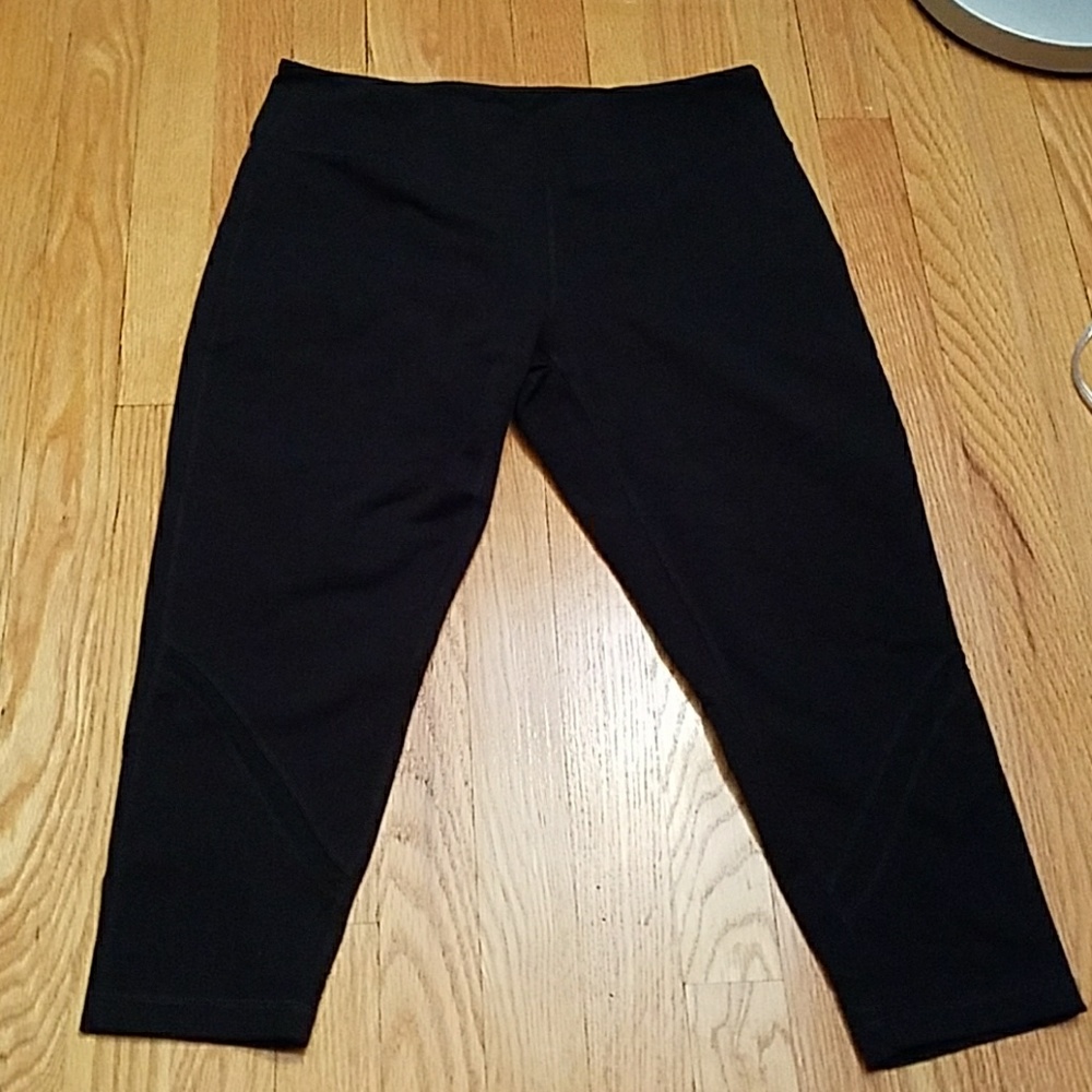 Zella crop leggings